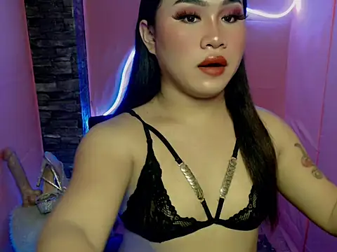 Snapshot of pretty_lassy chatting on 11-07-25, 03:38 pretty lassy online show from 11-07-25, 03:38