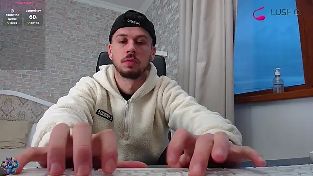 JonahShaw online show from 10-09-25, 04:24