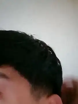 Snapshot of LUISSLEONN0958 chatting on 09-14-25, 12:00 LUISSLEONN0958 online show from 09-14-25, 12:00