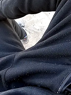 Snapshot of LUISSLEONN0958 chatting on 11-02-25, 07:52 LUISSLEONN0958 online show from 11-02-25, 07:52