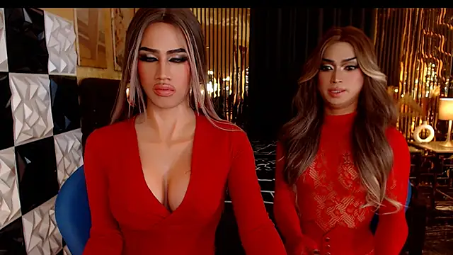 XyraCox online show from 03-25-26, 06:40