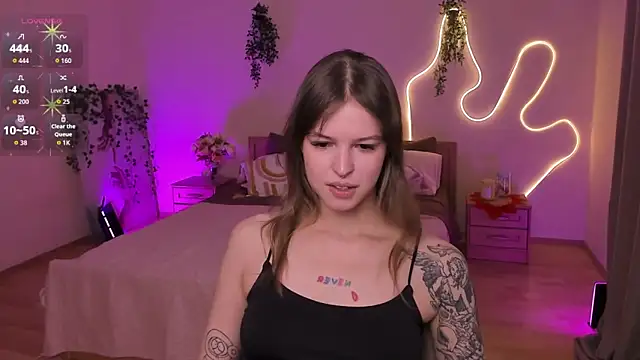 Lisa Blossom online show from 05-30-26, 06:09