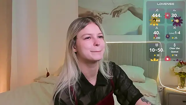 Lisa Blossom online show from 09-19-25, 06:06