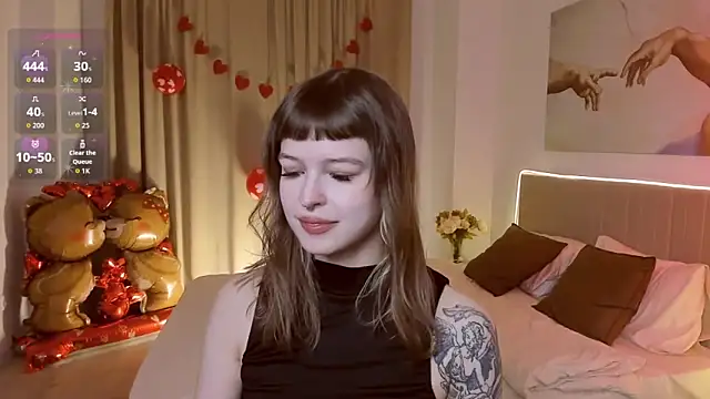 Lisa Blossom online show from 02-16-26, 06:12