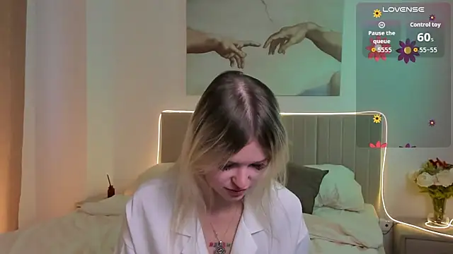 Lisa Blossom online show from 09-20-25, 06:07