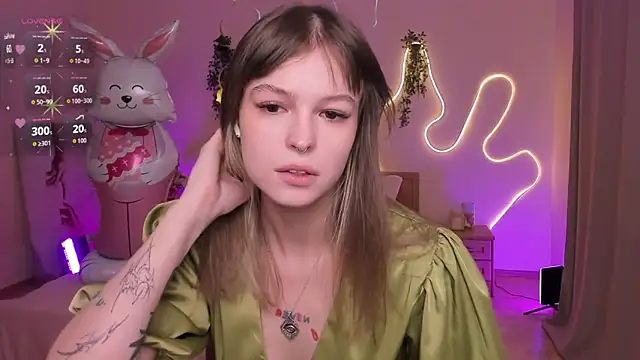 Lisa Blossom online show from 03-30-26, 06:04