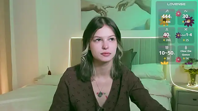 Lisa Blossom online show from 10-17-25, 06:06