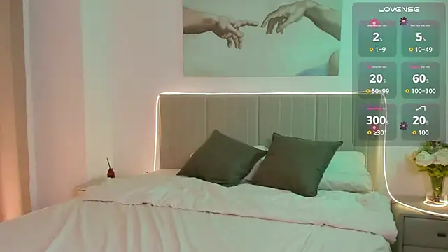 Lisa Blossom online show from 10-15-25, 06:11