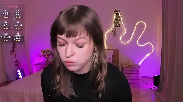 Lisa Blossom online show from 03-18-26, 06:05