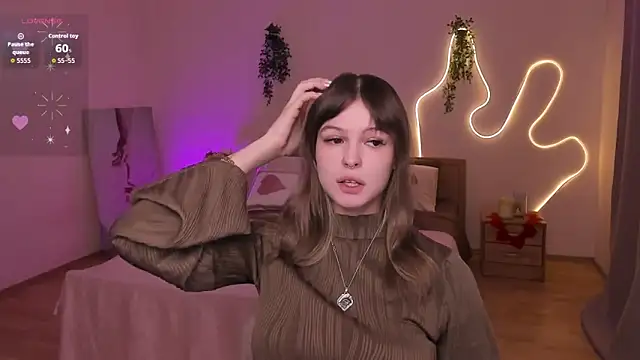Lisa Blossom online show from 04-23-26, 06:09