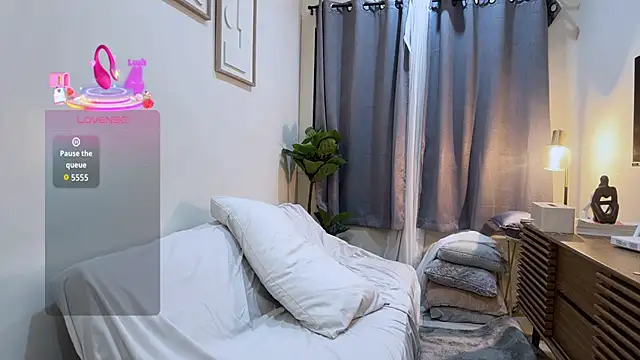 Snapshot of penny_coco chatting on 10-31-25, 09:11 penny coco online show from 10-31-25, 09:11