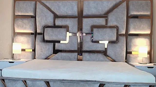 ArianaBeake online show from 11-27-25, 07:47