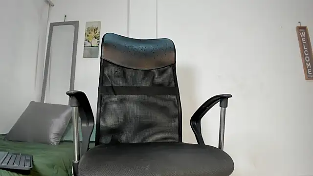 tyler twink boy online show from 05-15-26, 01:09