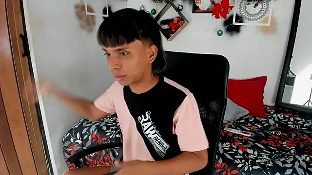 tyler twink boy online show from 12-21-25, 02:08