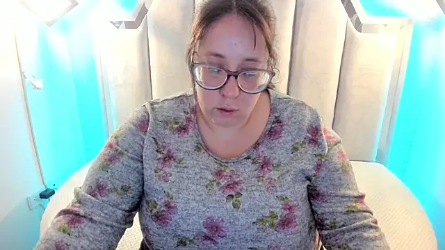 Snapshot of _Emily_rosee_ chatting on 09-17-25, 11:23  Emily rosee  online show from 09-17-25, 11:23