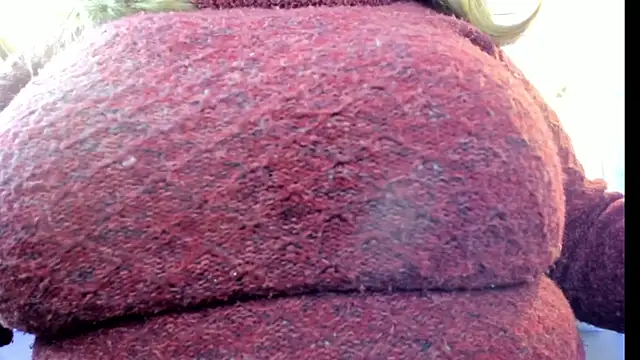  Emily rosee  online show from 11-04-25, 11:03