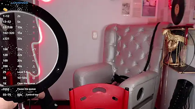 Snapshot of FabulousVenus chatting on 09-09-25, 02:59 FabulousVenus online show from 09-09-25, 02:59