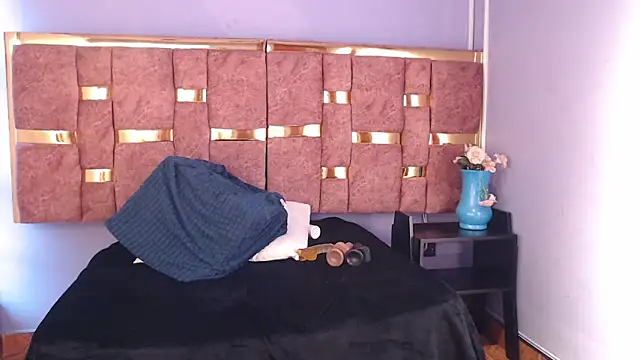 shantall 05 online show from 03-12-26, 10:25