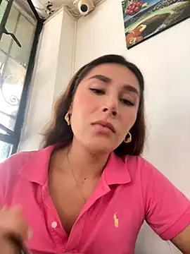 Snapshot of Isa_Villamarin chatting on 09-20-25, 08:14 Isa Villamarin online show from 09-20-25, 08:14