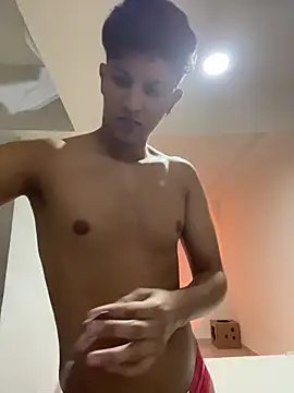 Leo Savage  online show from 04-04-26, 04:41