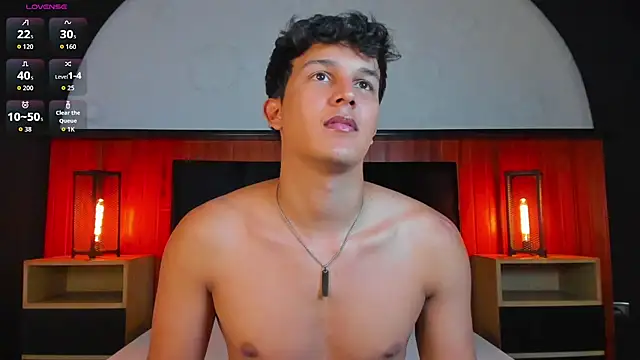 Leo Savage  online show from 05-16-26, 04:11