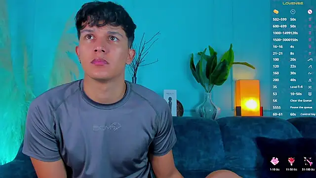 Leo Savage  online show from 02-20-26, 05:04