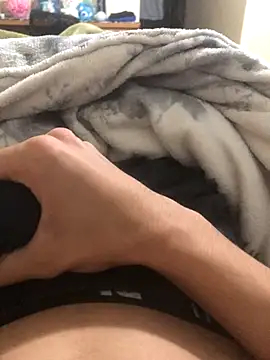 henriquexz244 online show from 09-28-25, 11:12