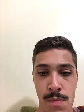 henriquexz244 online show from 03-10-26, 10:36