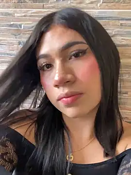 Snapshot of LiaSaenz27 chatting on 09-17-25, 02:41 LiaSaenz27 online show from 09-17-25, 02:41