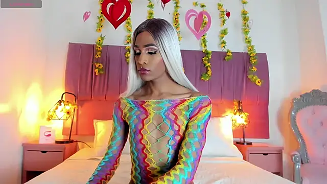 Snapshot of Keycesex chatting on 02-10-26, 05:17 Keycesex online show from 02-10-26, 05:17