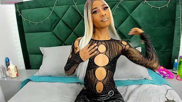 Snapshot of Keycesex chatting on 12-16-25, 04:44 Keycesex online show from 12-16-25, 04:44