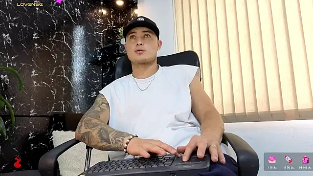 Alexander ferre online show from 02-24-26, 06:31