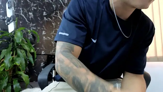 Alexander ferre online show from 03-04-26, 01:30