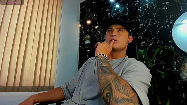 Alexander ferre online show from 10-11-25, 06:09