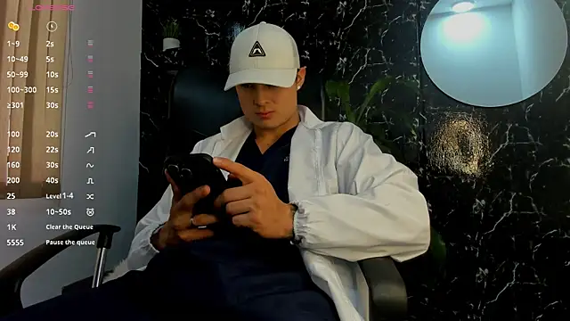 Alexander ferre online show from 10-09-25, 04:29