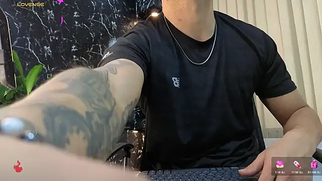 Alexander ferre online show from 02-13-26, 01:33