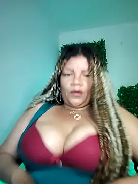 Snapshot of Eva_Luxei chatting on 02-28-26, 03:06 Eva Luxei online show from 02-28-26, 03:06