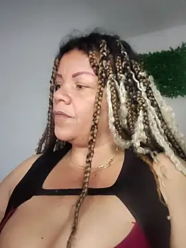 Snapshot of Eva_Luxei chatting on 02-22-26, 06:16 Eva Luxei online show from 02-22-26, 06:16