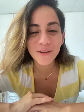Snapshot of CamileX chatting on 09-23-25, 04:25 CamileX online show from 09-23-25, 04:25