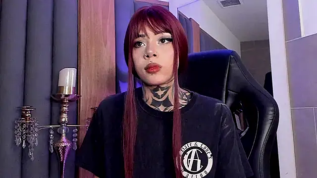 Snapshot of misstomie_ chatting on 09-17-25, 09:39 misstomie online show from 09-17-25, 09:39
