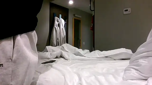 Throatgoat2026 online show from 11-29-25, 08:53