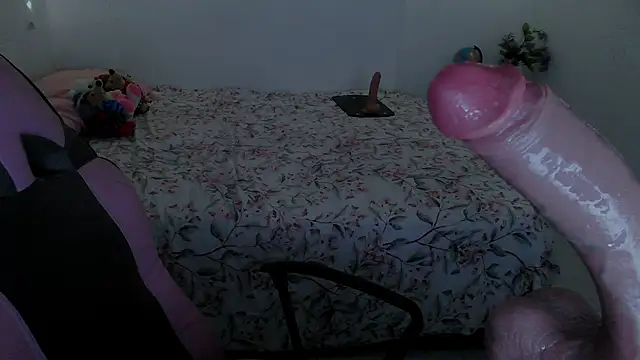 Juicy elenxx online show from 10-14-25, 08:42