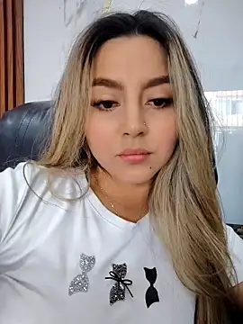 CelestePrince2 online show from 04-30-26, 07:43