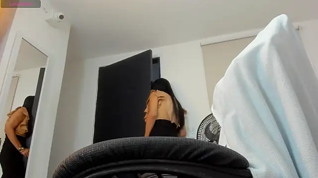 yulitza1025 online show from 01-08-26, 02:12