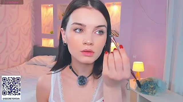 TeriRipka online show from 11-12-25, 07:18