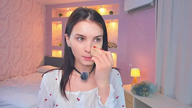 TeriRipka online show from 11-02-25, 06:46