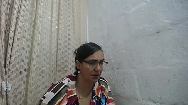 gabbyparker  online show from 04-04-26, 09:49