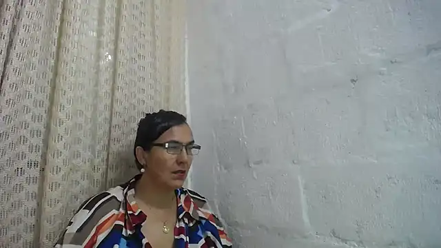 gabbyparker  online show from 04-07-26, 09:33