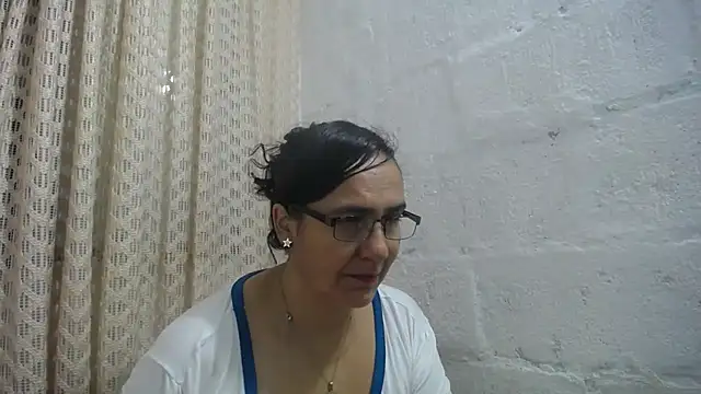 gabbyparker  online show from 04-22-26, 09:27