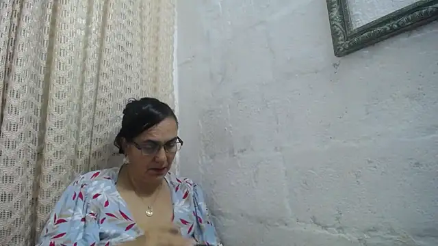 gabbyparker  online show from 05-27-26, 10:11